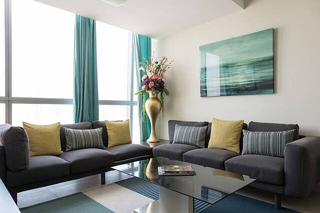 Global Lake View by HiGuests Vacation Homes