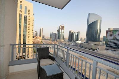 Claren Tower by Vacation Bay