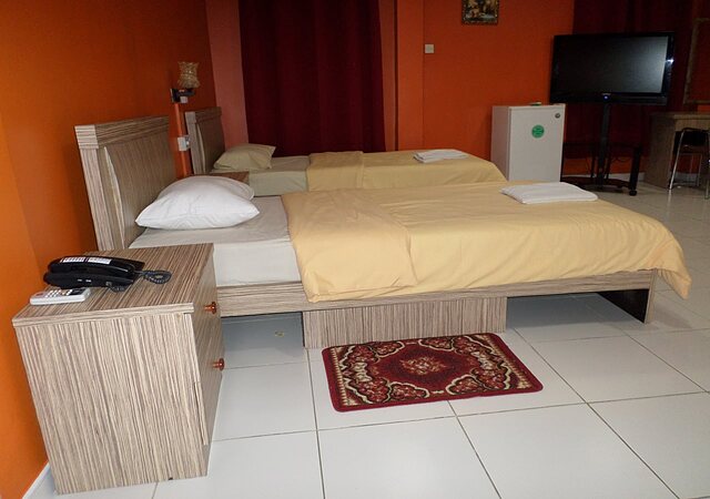 Emirates Hotel