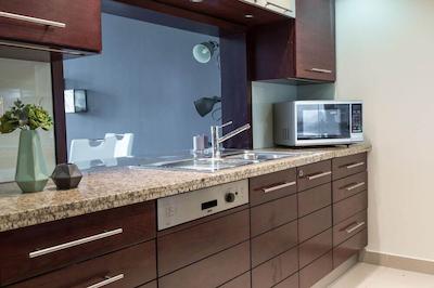 Capital Bay by HiGuests Vacation Homes