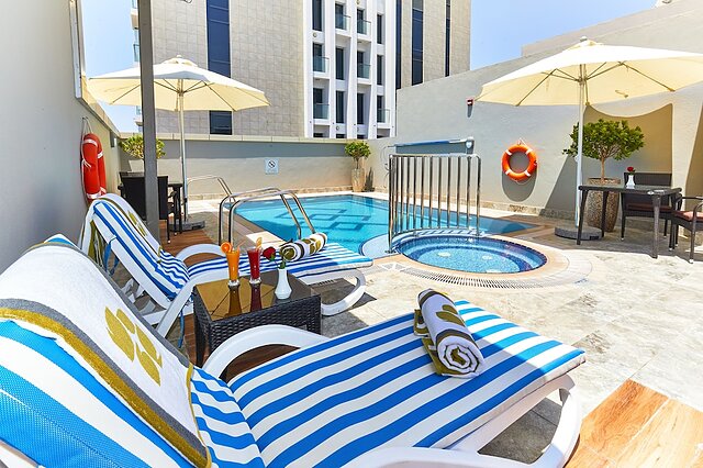 Rose Plaza Hotel