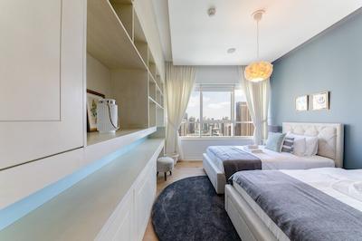 Marina Quays by MaisonPrivee