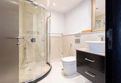 Marina Quays by MaisonPrivee