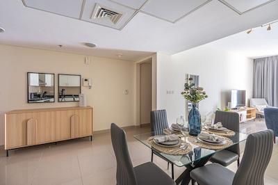 Park Tower by HiGuests Vacation Homes