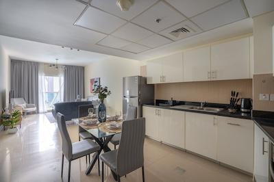 Park Tower by HiGuests Vacation Homes