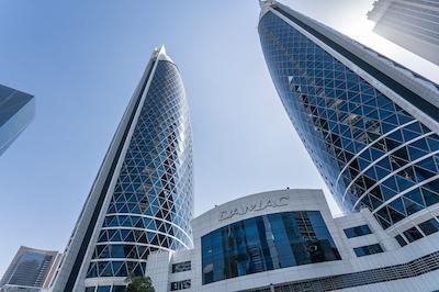 Park Tower by HiGuests Vacation Homes