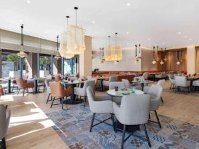 آپارت هتل آداجیو دبی دیره