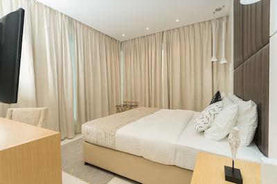 Al Ashrafia Holiday Waterfront Downtown