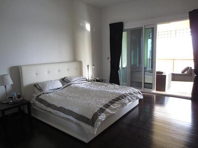 Marina Residences