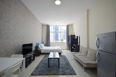 Frankfurt by Key Host