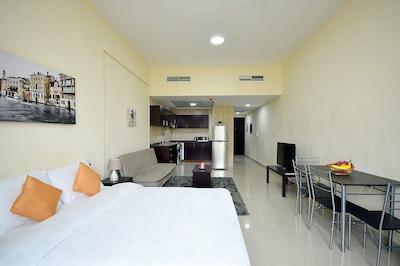 Frankfurt by Key Host