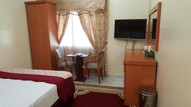 Al Ahrar Hotel