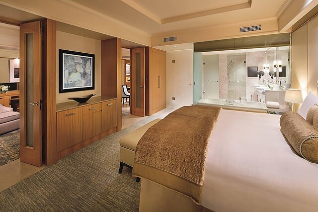 The Ritz-Carlton Dubai International Financial Centre