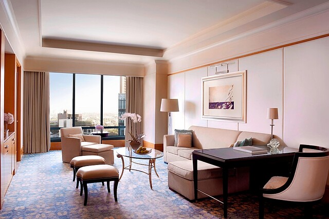 The Ritz-Carlton Dubai International Financial Centre
