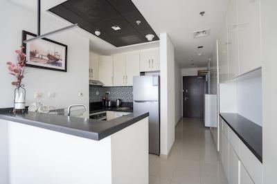 Botanica Tower by Hi Guests Vacation Homes