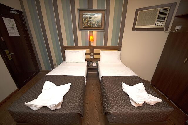 OYO 329 Down Town Hotel
