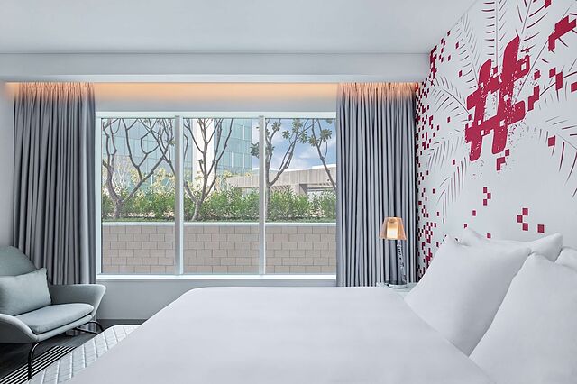 Radisson RED Hotel Dubai Silicon Oasis