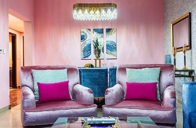 پلیکان استی فول مارینا اند پول ویو