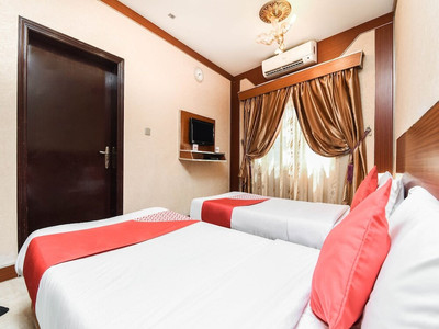 Evin Hotel by OYO