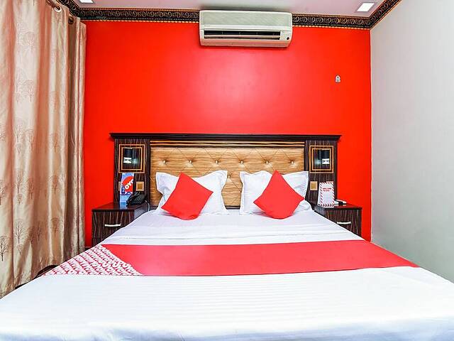 Blue Diamond Hotel