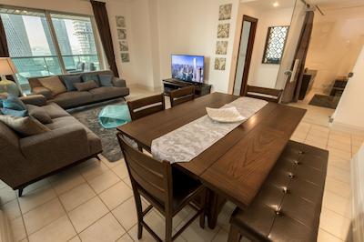 Al Mesk Tower by Yanjoon Holiday Homes