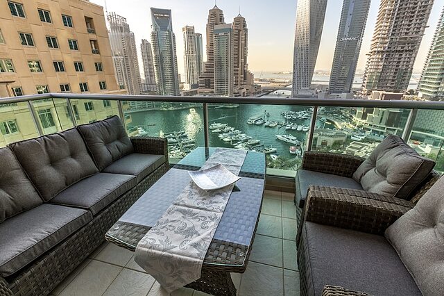 Al Mesk Tower by Yanjoon Holiday Homes