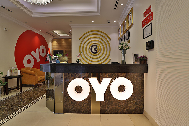 OYO 101 Click Hotel