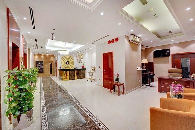 OYO 101 Click Hotel