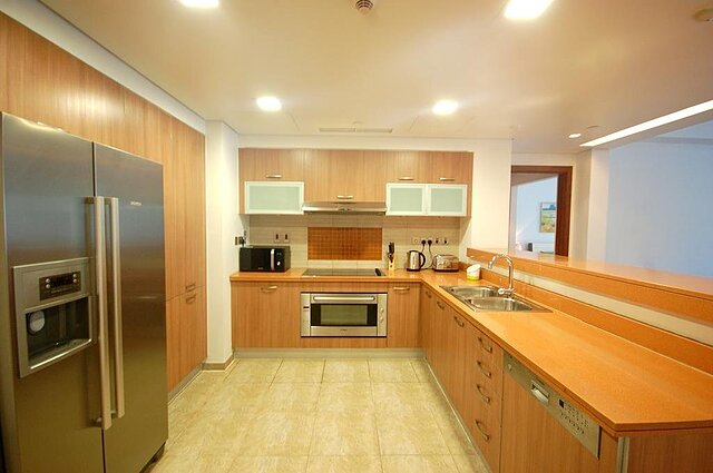 Marina Residences 3