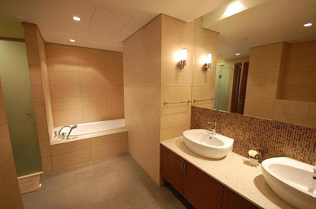 Marina Residences 3