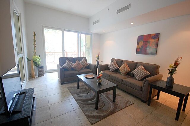 Marina Residences 3