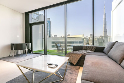 Marquise Square by Driven Holiday Homes