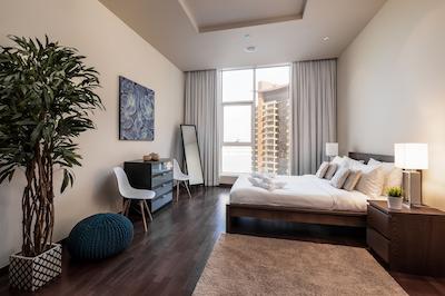 Tiara Ruby by Maison Privee