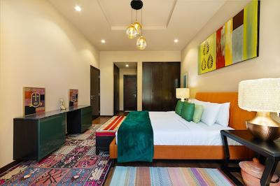 Tiara Ruby by Maison Privee