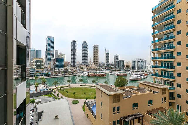 Sparkle Towers by Driven Holiday Homes