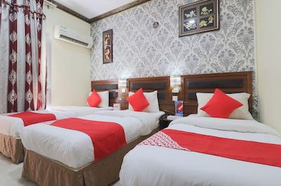 Remas Hotel Llc by OYO Rooms