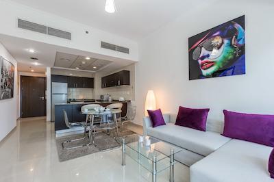 West Tower by Deluxe Holiday Homes