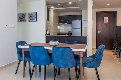 West Tower by Deluxe Holiday Homes