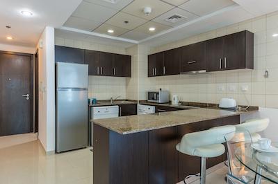 West Tower by Deluxe Holiday Homes