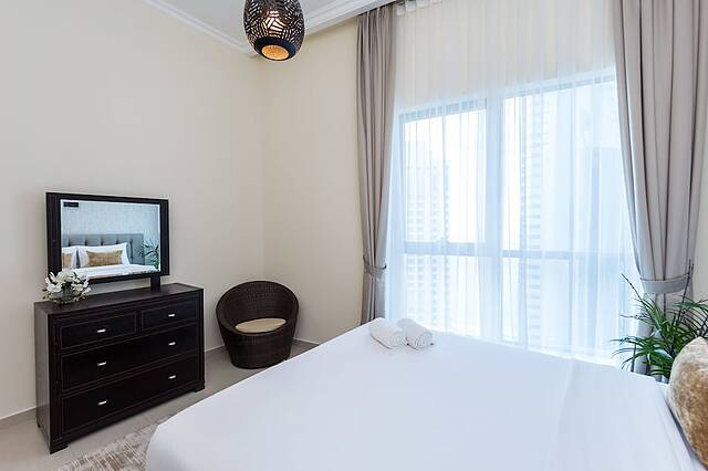 West Tower by Deluxe Holiday Homes
