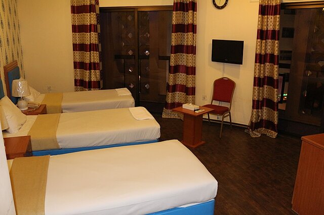 New Avon Hotel