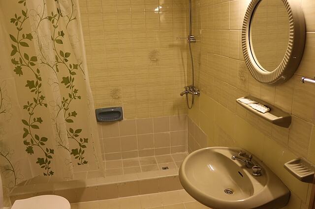 New Avon Hotel