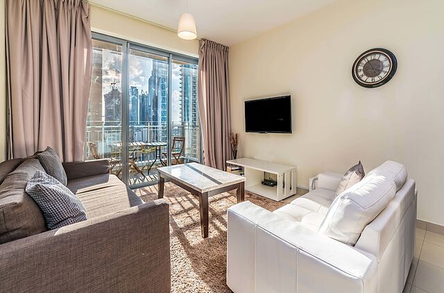 Standpoint Towers by Yanjoon Holiday Homes