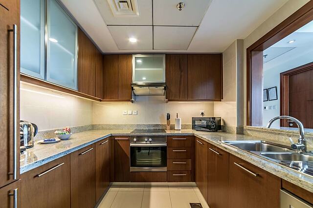 Standpoint Towers by Yanjoon Holiday Homes