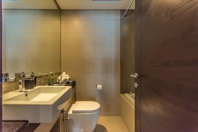 Silverine by Airbetter