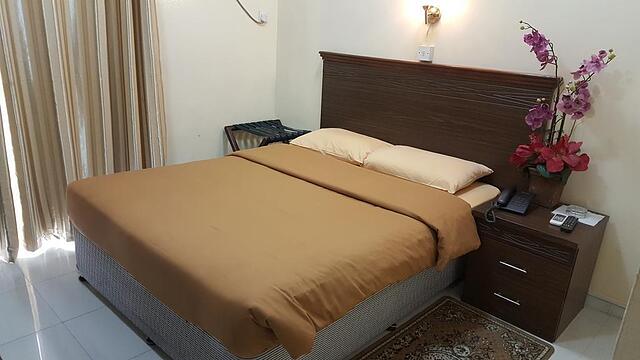 Melody Queen Hotel