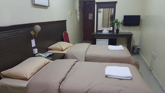 Melody Queen Hotel
