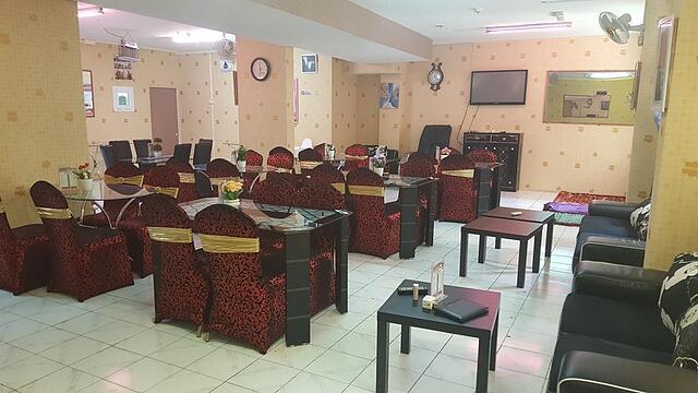 Melody Queen Hotel