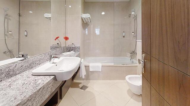 Suha Park Hotel Apartments; WaterFront