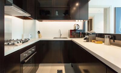 Upper Crest by Staycae